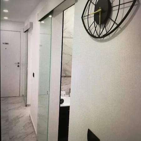 House Grace Parque San Eugenio *