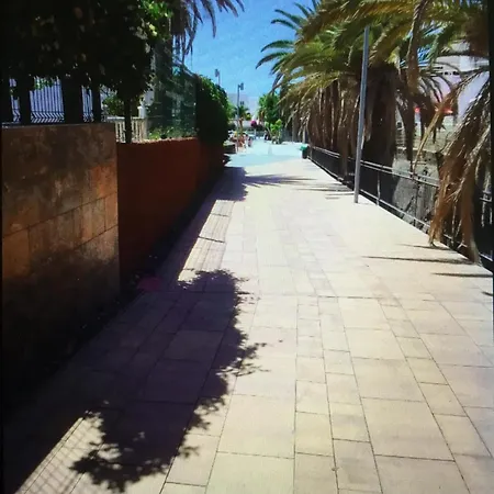 House Grace Parque San Eugenio Appartement